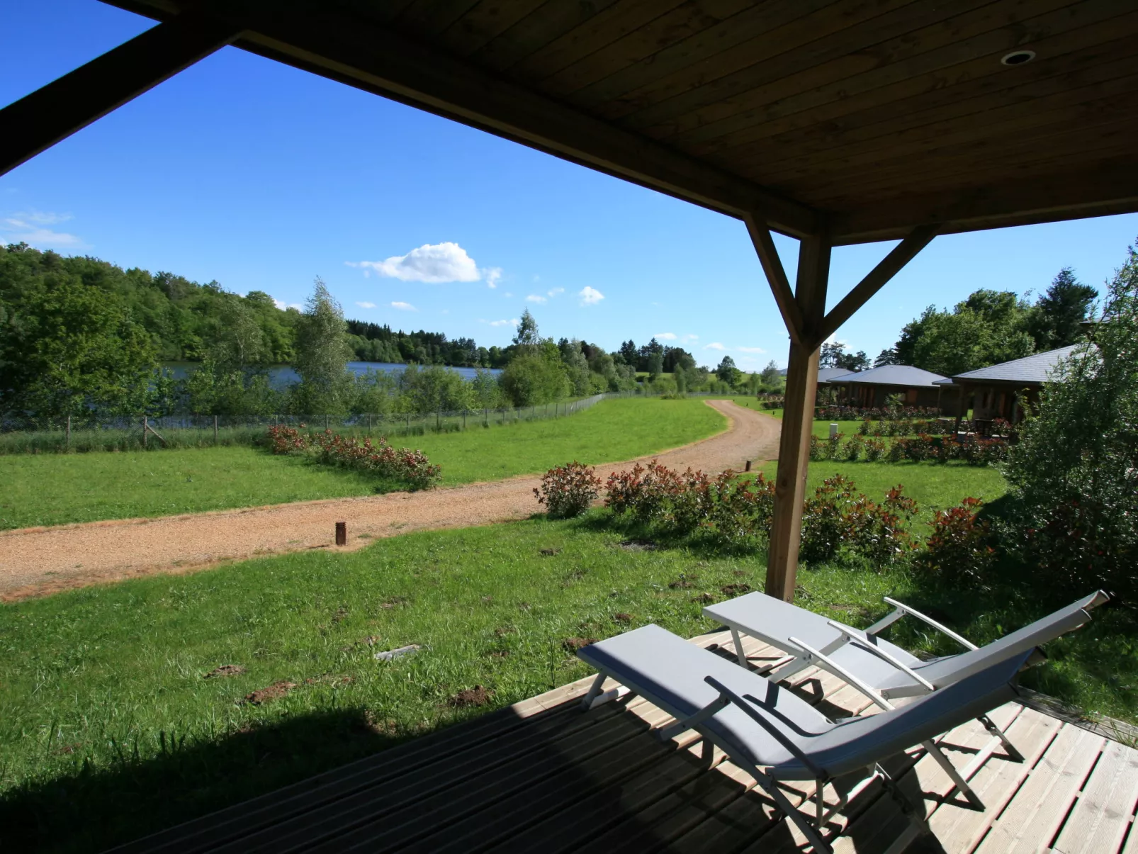 Domaine des Monédières - Chalet Lac 4-6-Buiten