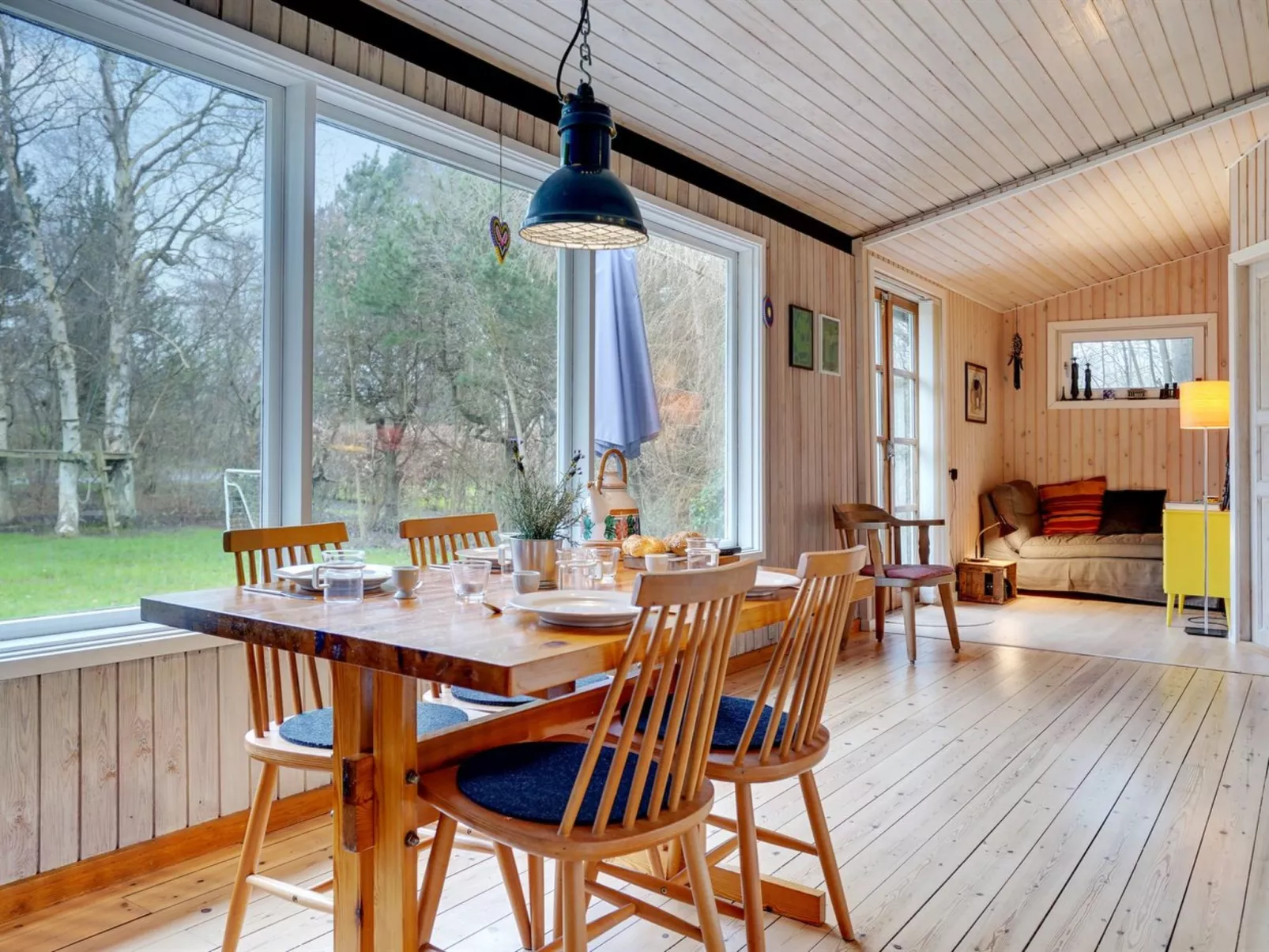 "Sarah" - 500m from the sea-Buiten
