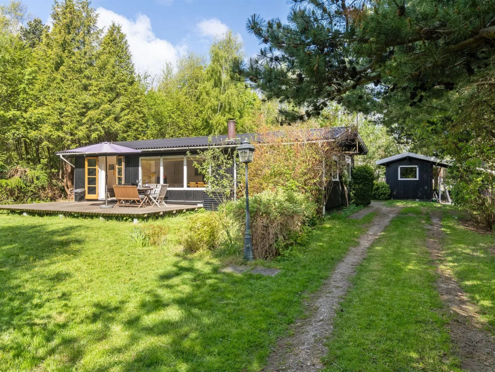 "Sarah" - 500m from the sea-Buiten