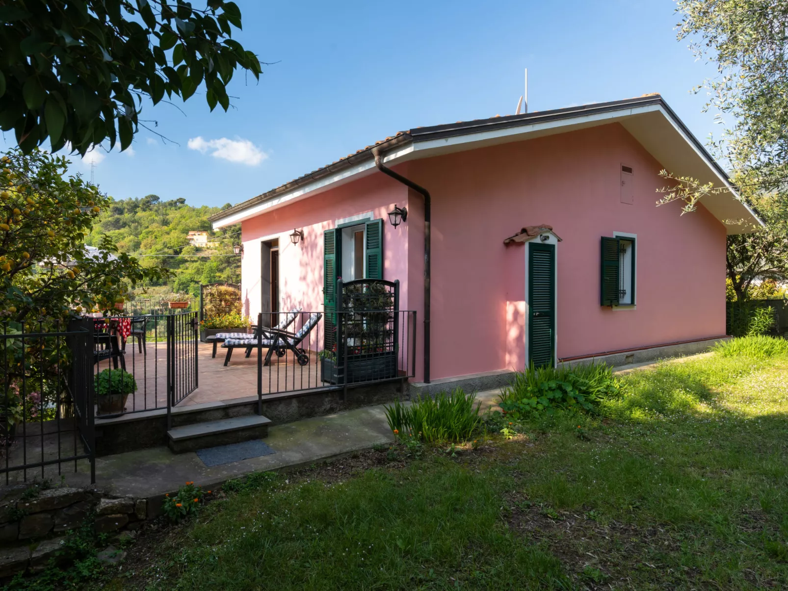 Casa Trinità-Buiten