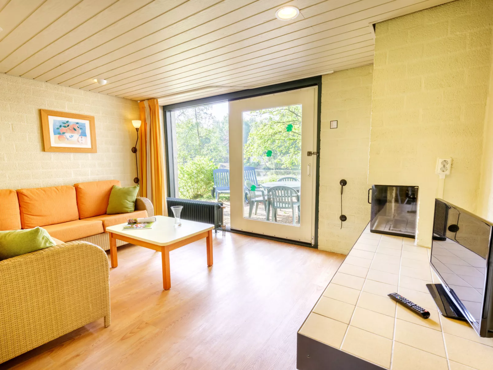 Comfort Cottage-Buiten
