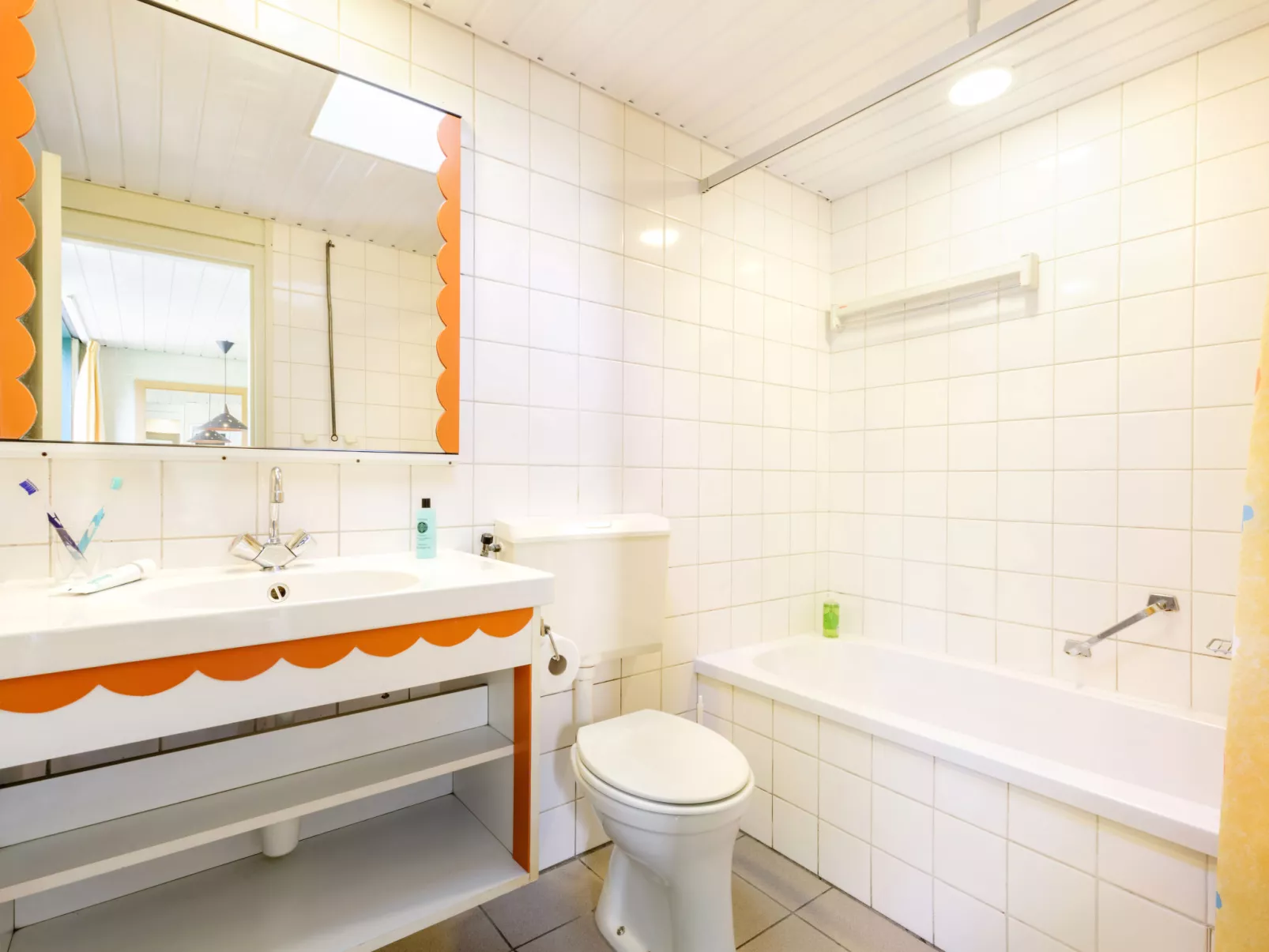 Comfort Cottage-Buiten
