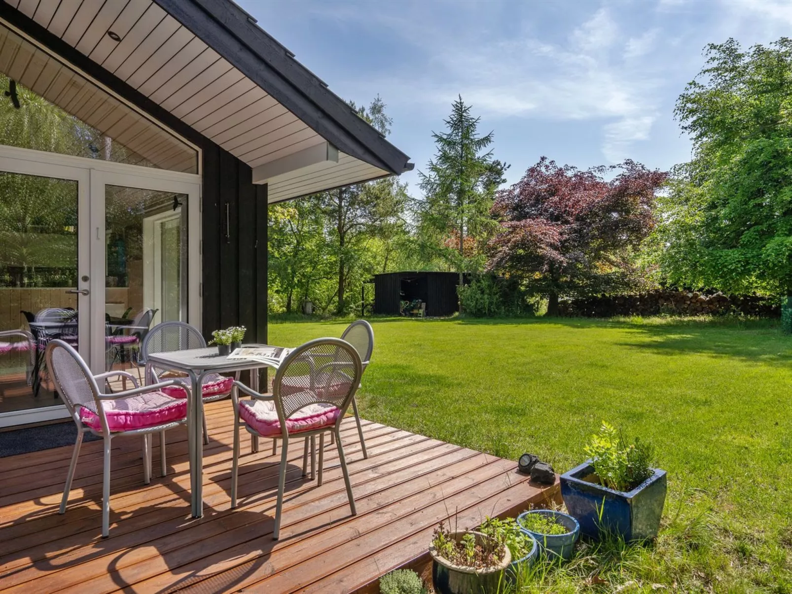 "Tancred" - 200m from the sea-Buiten