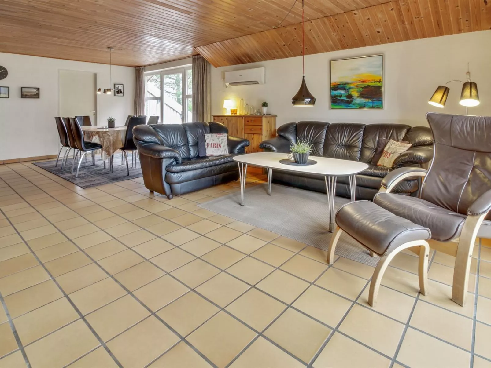 "Botulf" - 3.8km from the sea-Binnen