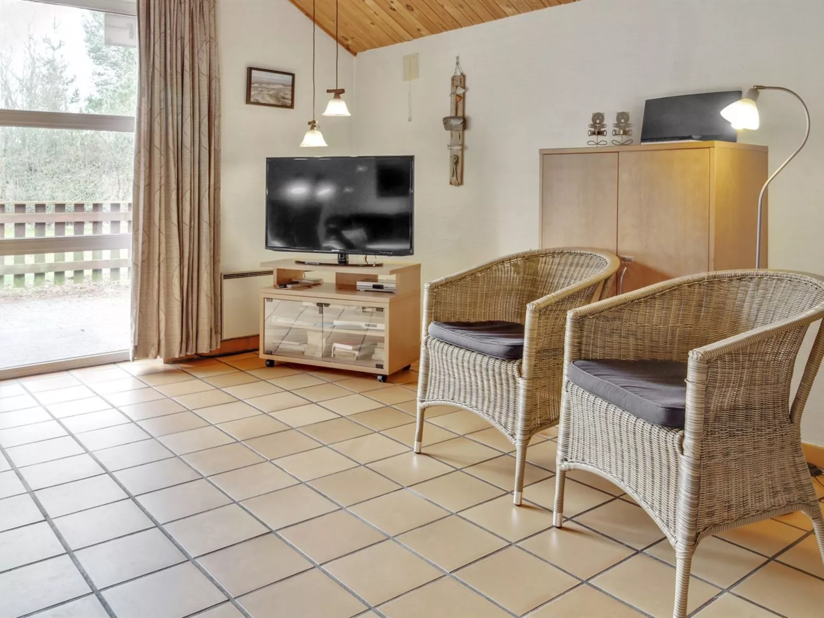 "Botulf" - 3.8km from the sea-Buiten