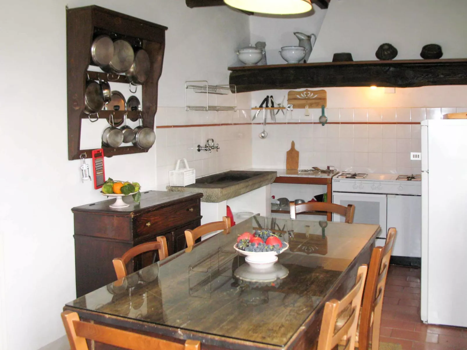 Podere Cima a Zano /Apt. Tinaia-Binnen
