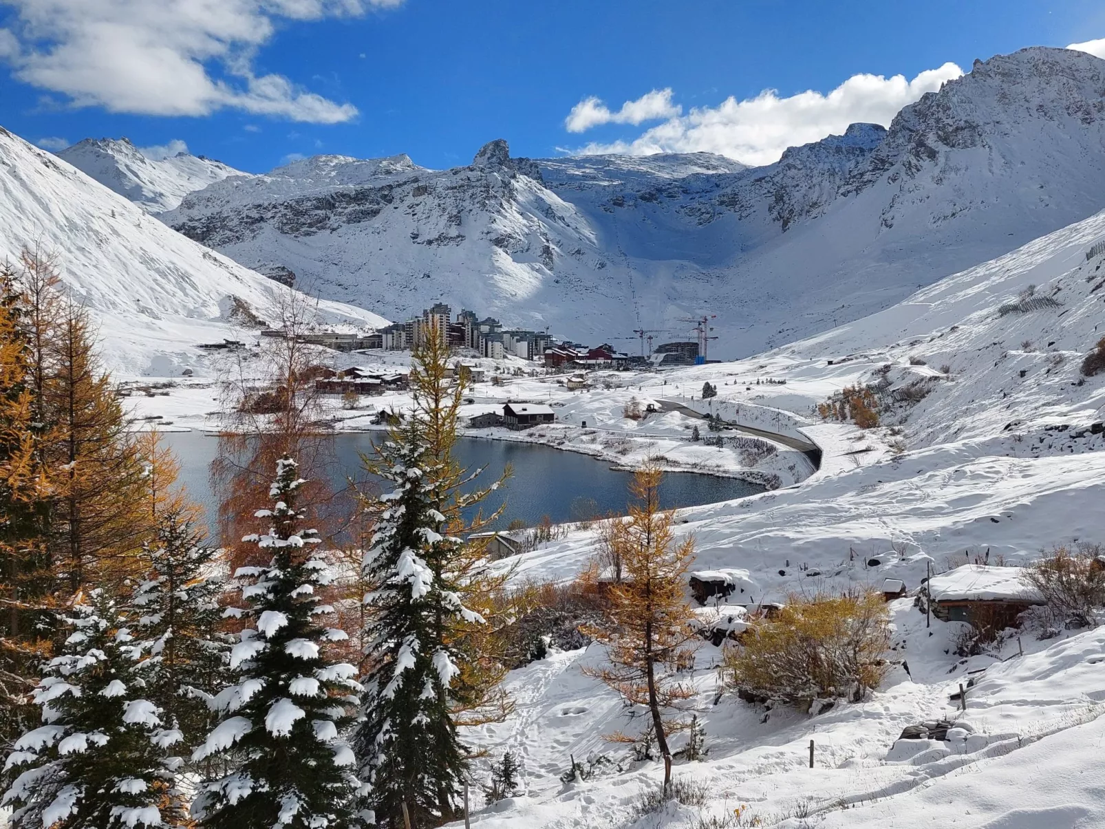 Les Moutières B1 et B2 (Val Claret)-Omgeving