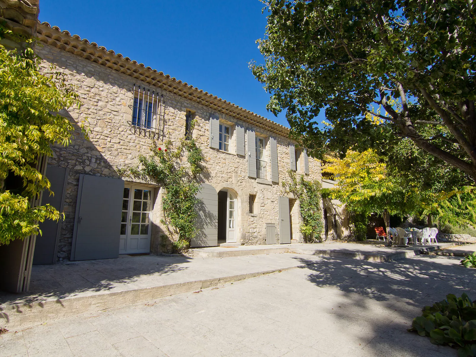 Domaine de Piegros-Buiten
