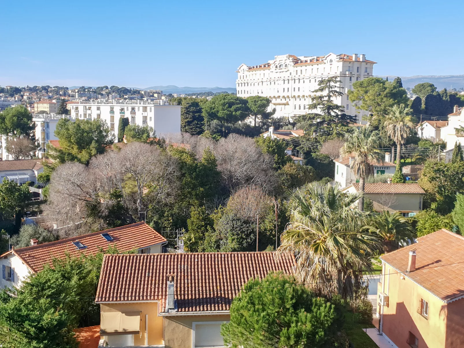 Le Floriana-Buiten