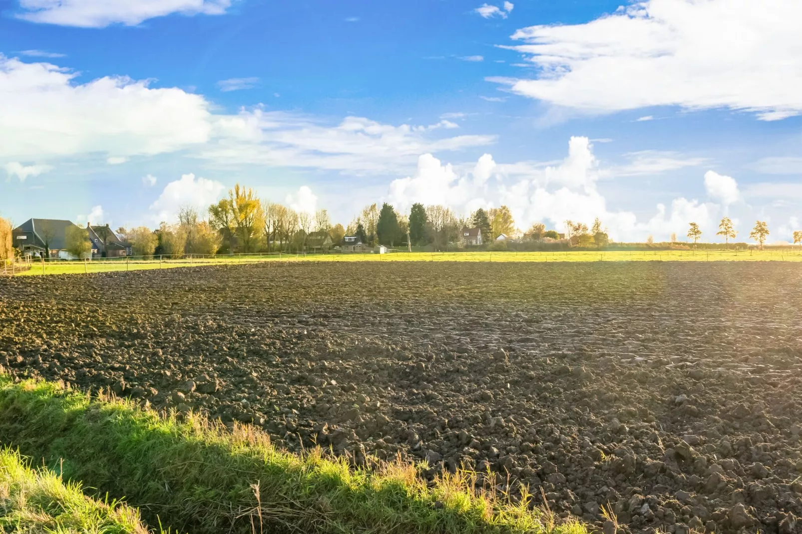 Vakantiehuisje 5 Aarde Groene Camping Lage Zwaluwe-Gebieden zomer 5km