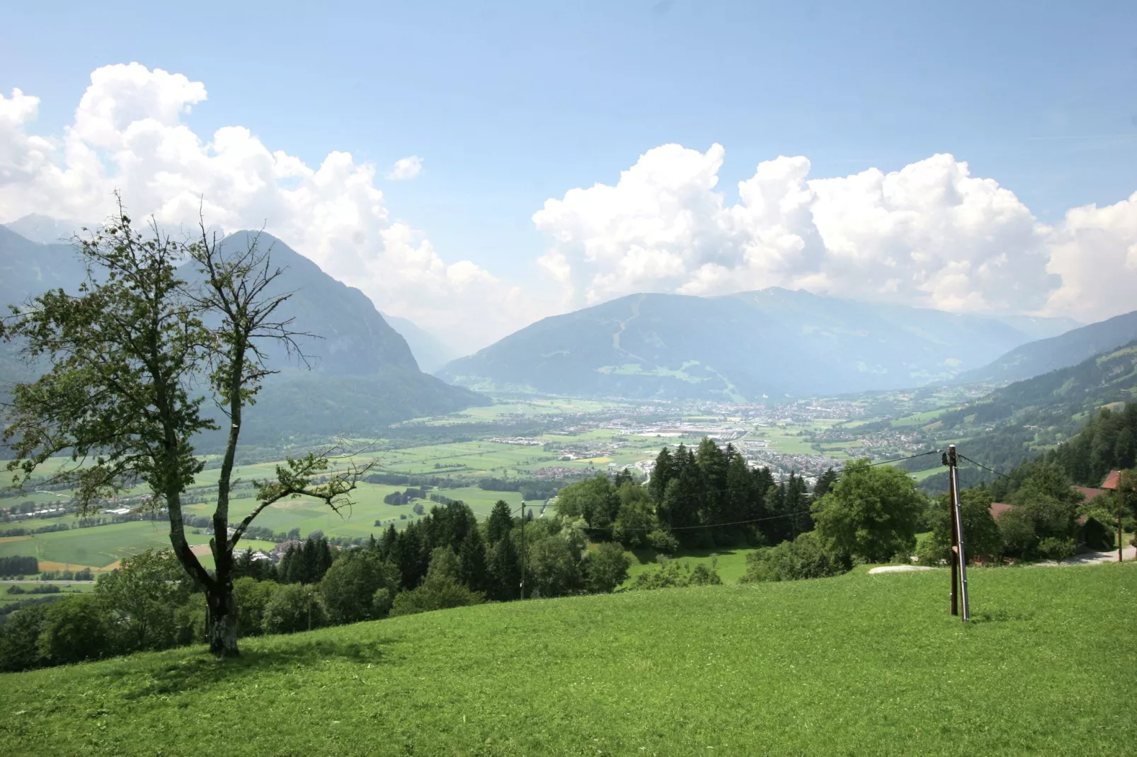 Chalet Dolomitenblick-Gebieden zomer 1km
