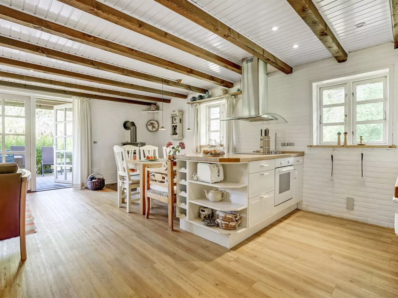 "Ariela" - 1.1km from the sea-Binnen