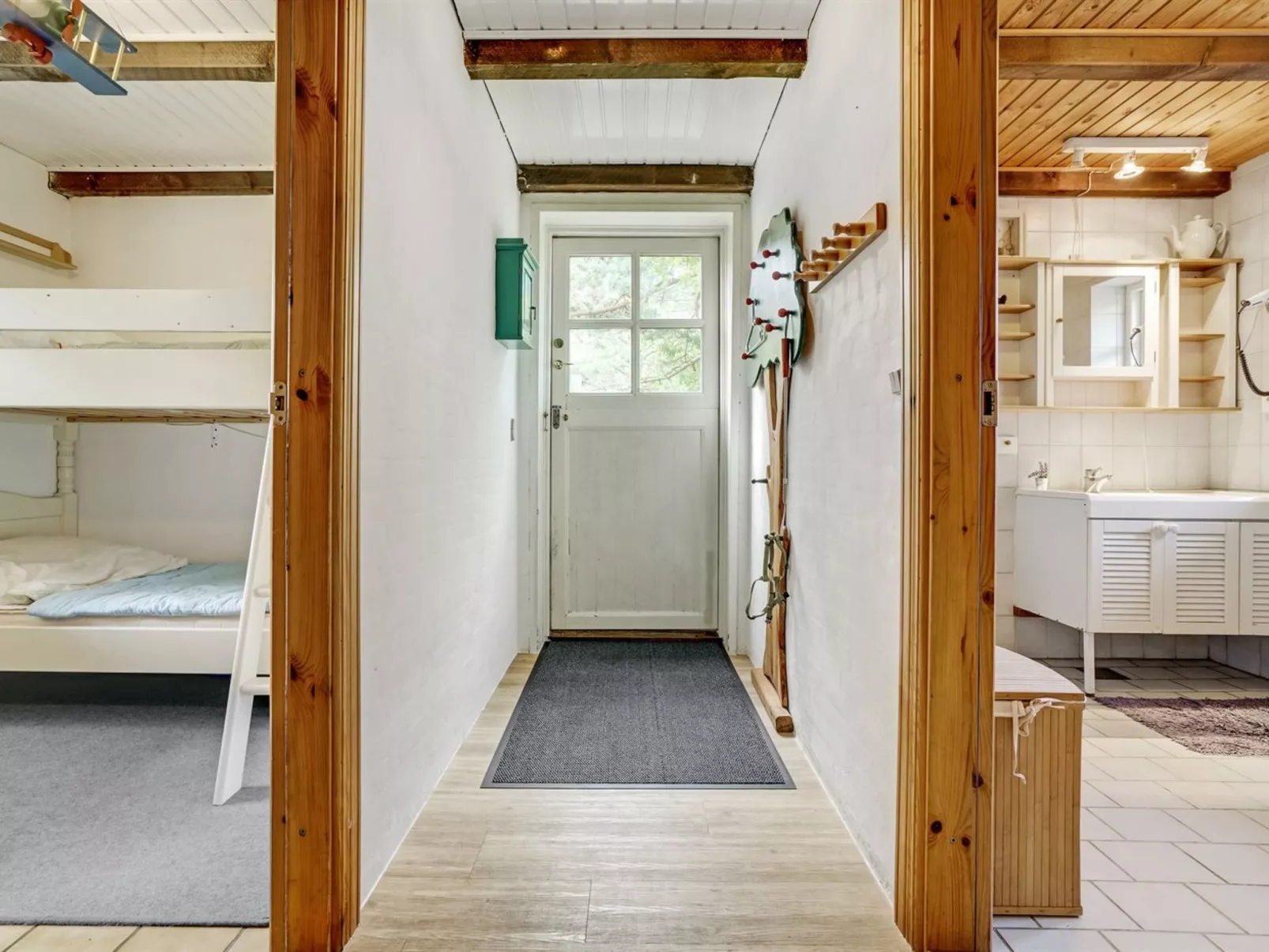 "Ariela" - 1.1km from the sea-Binnen