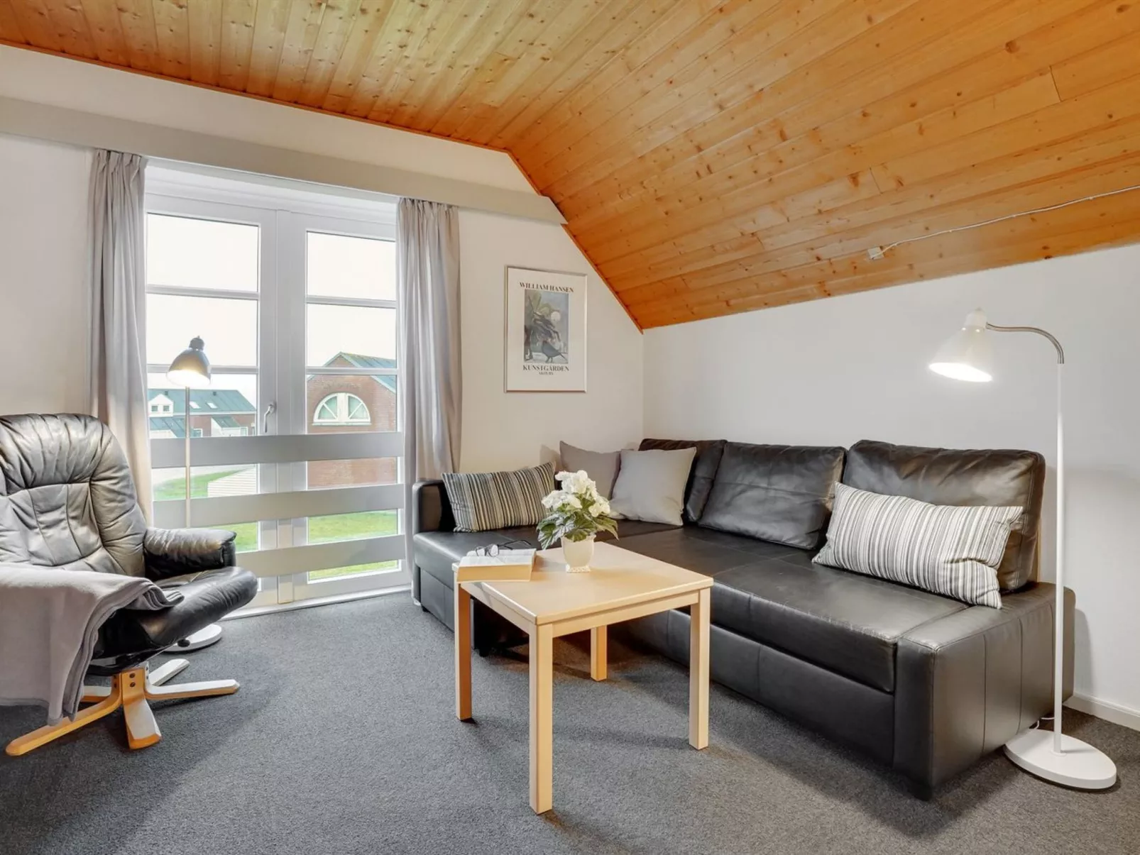 "Roya" - 1.9km from the sea-Binnen
