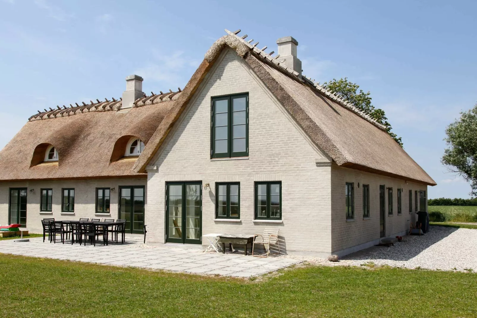 Schattig vakantiehuis in Idestrup met uitzicht op de zee