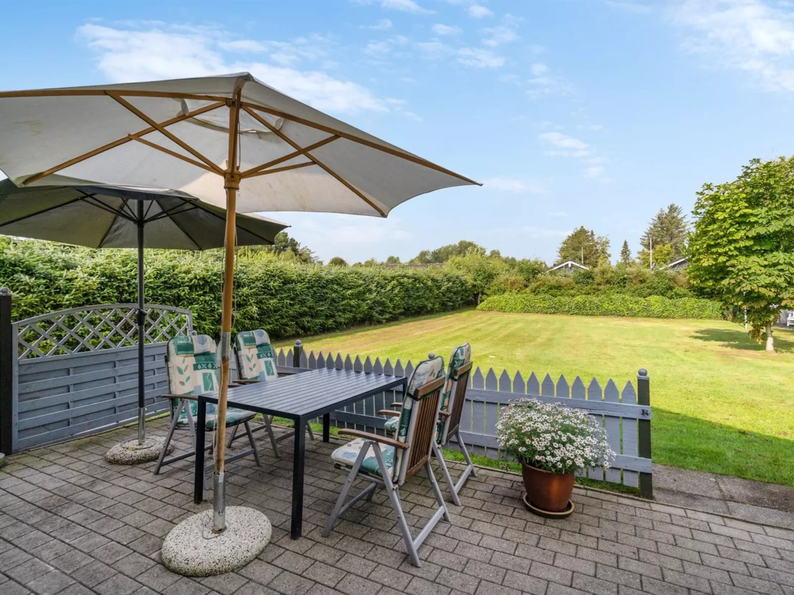 "Thorgarth" - 1.2km from the sea-Buiten
