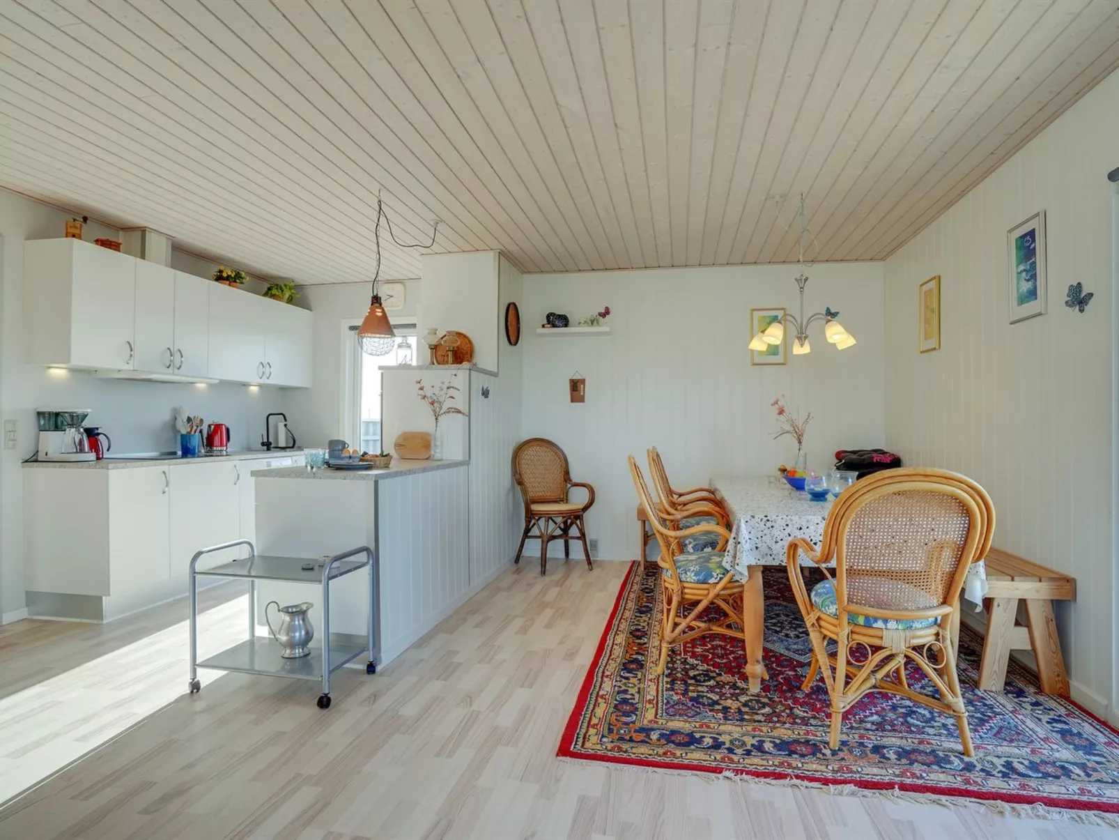 "Soyala" - 400m from the sea-Binnen