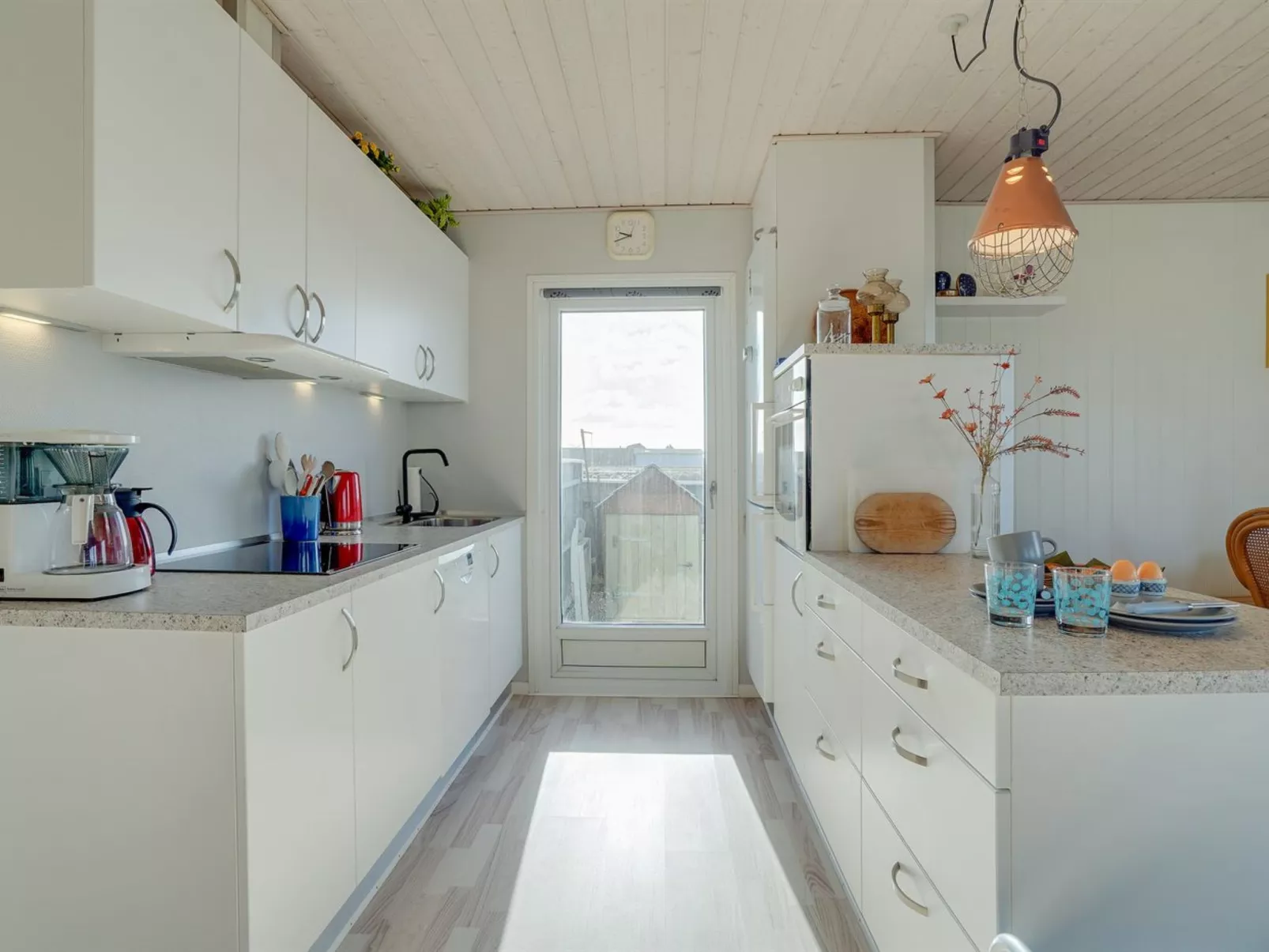 "Soyala" - 400m from the sea-Binnen