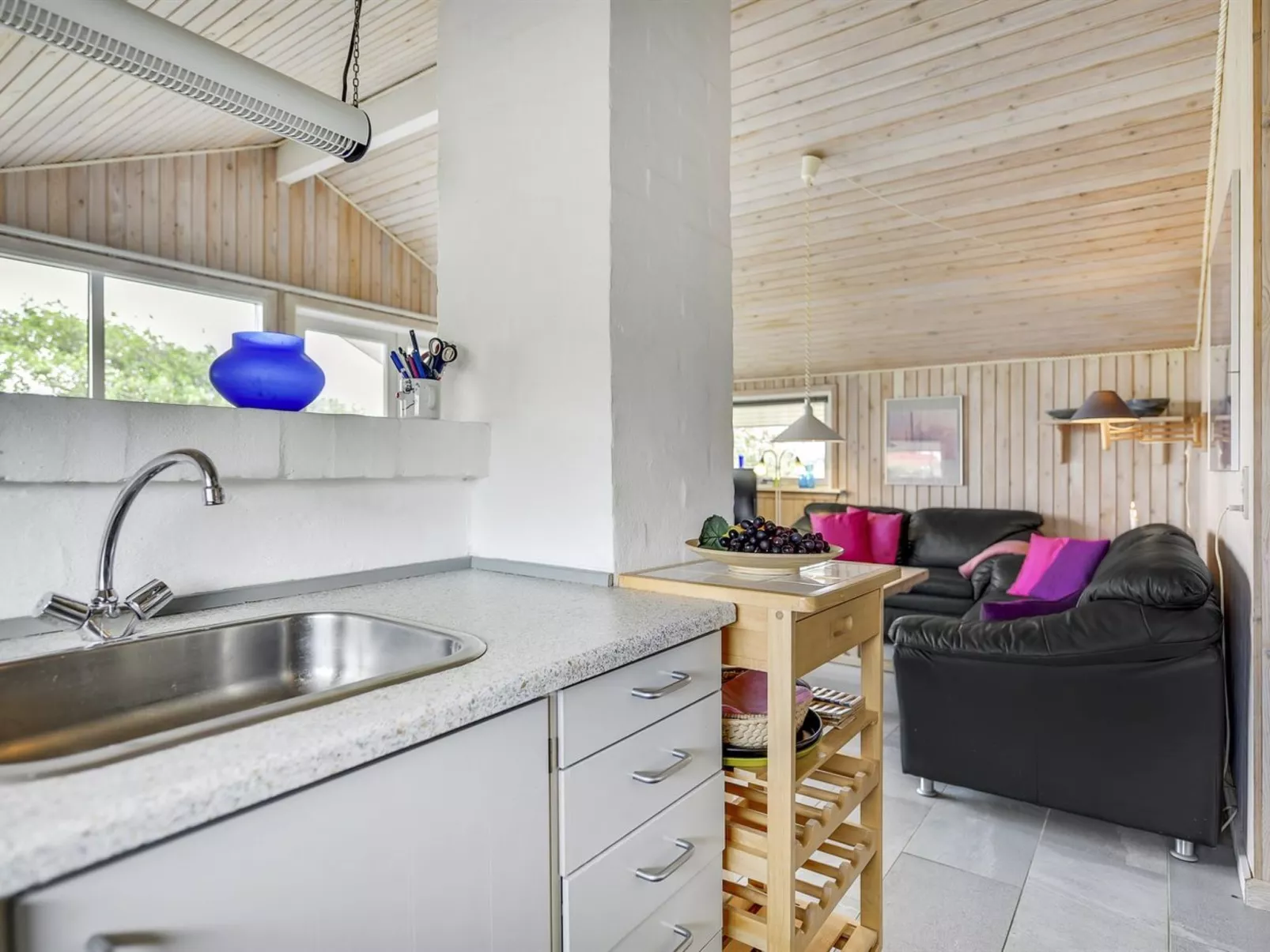 "Silia" - 1.3km from the sea-Binnen