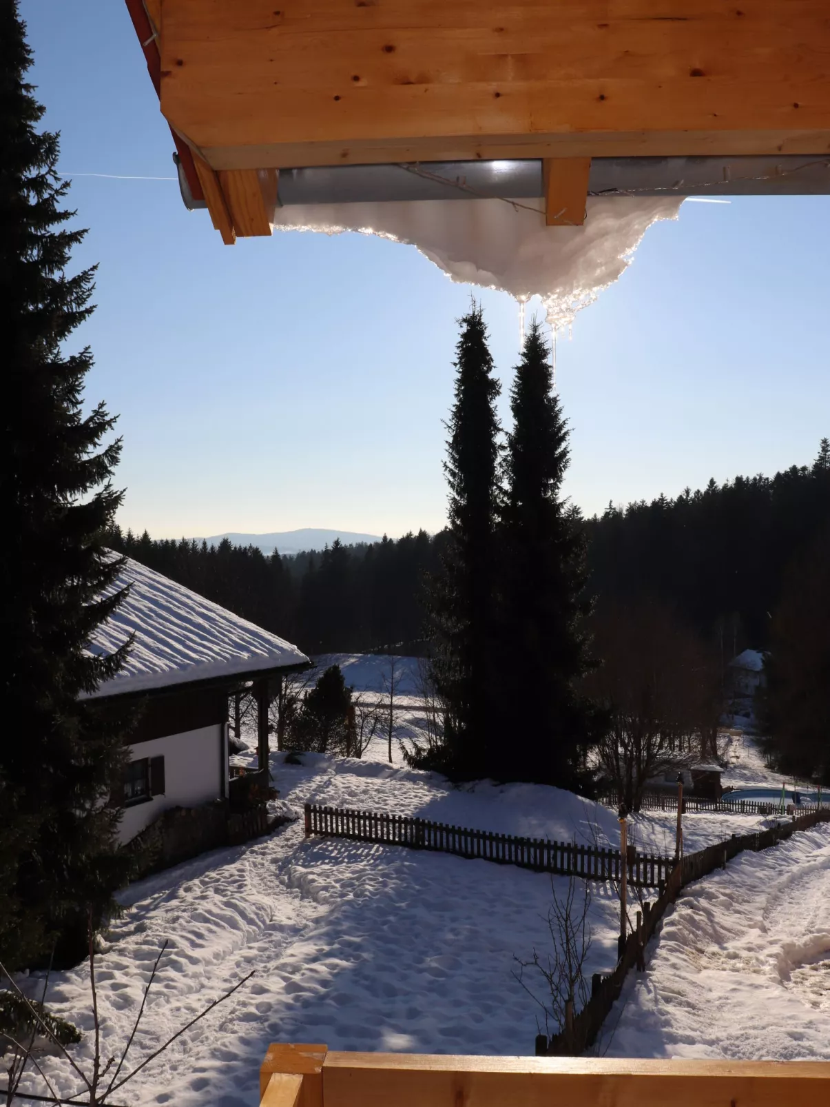 Chalet Toni mit Sauna-Buiten