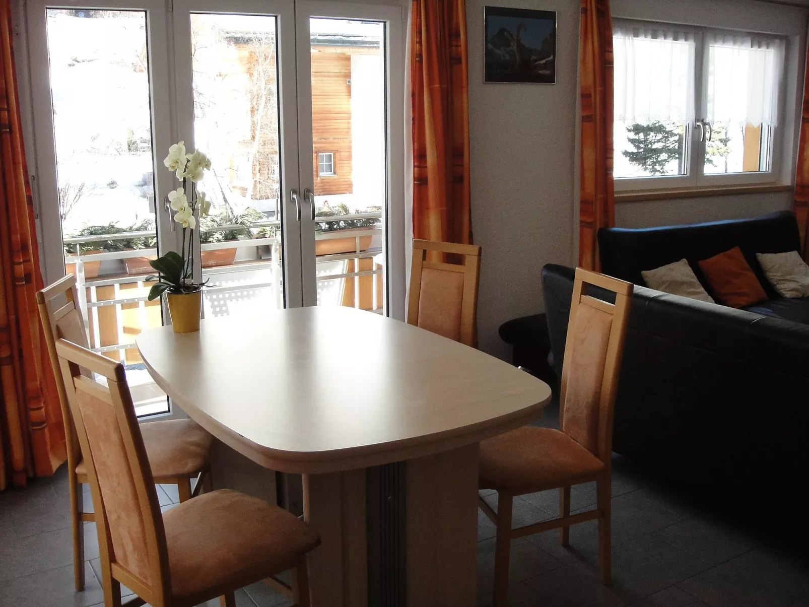 Haus Alpenstern, Wohnung Distel-Binnen