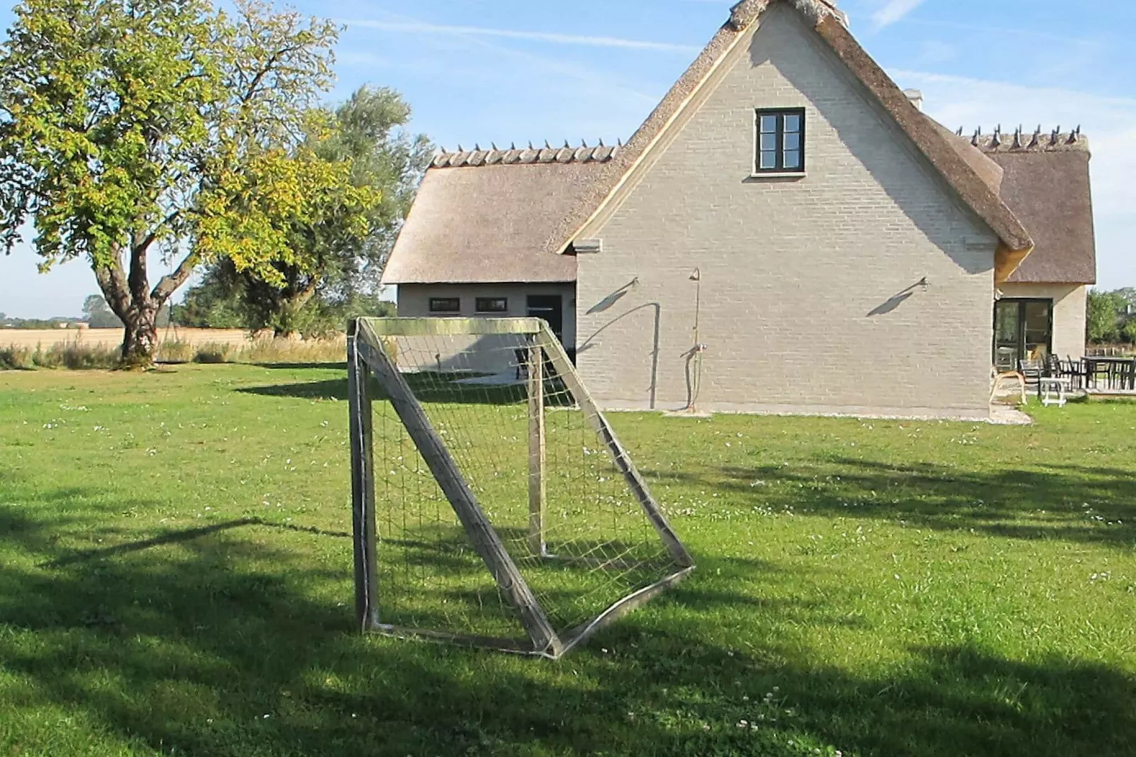 Schattig vakantiehuis in Idestrup met uitzicht op de zee