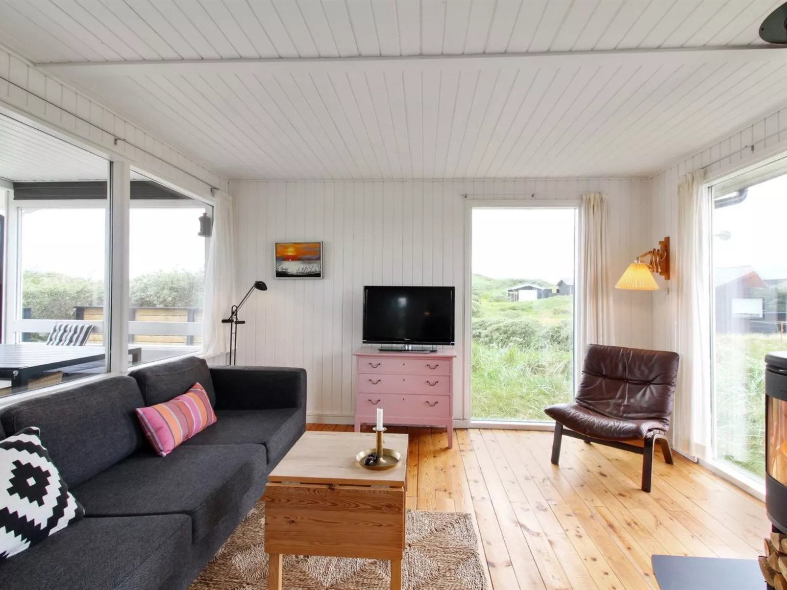 "Graver" - all inclusive - 250m from the sea-Binnen