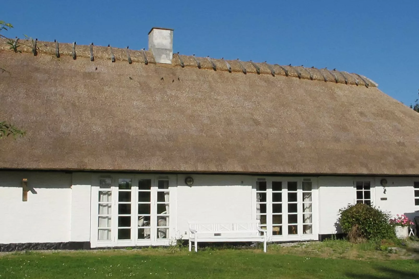 Aantrekkelijk vakantiehuis in Idestrup met zicht op zee