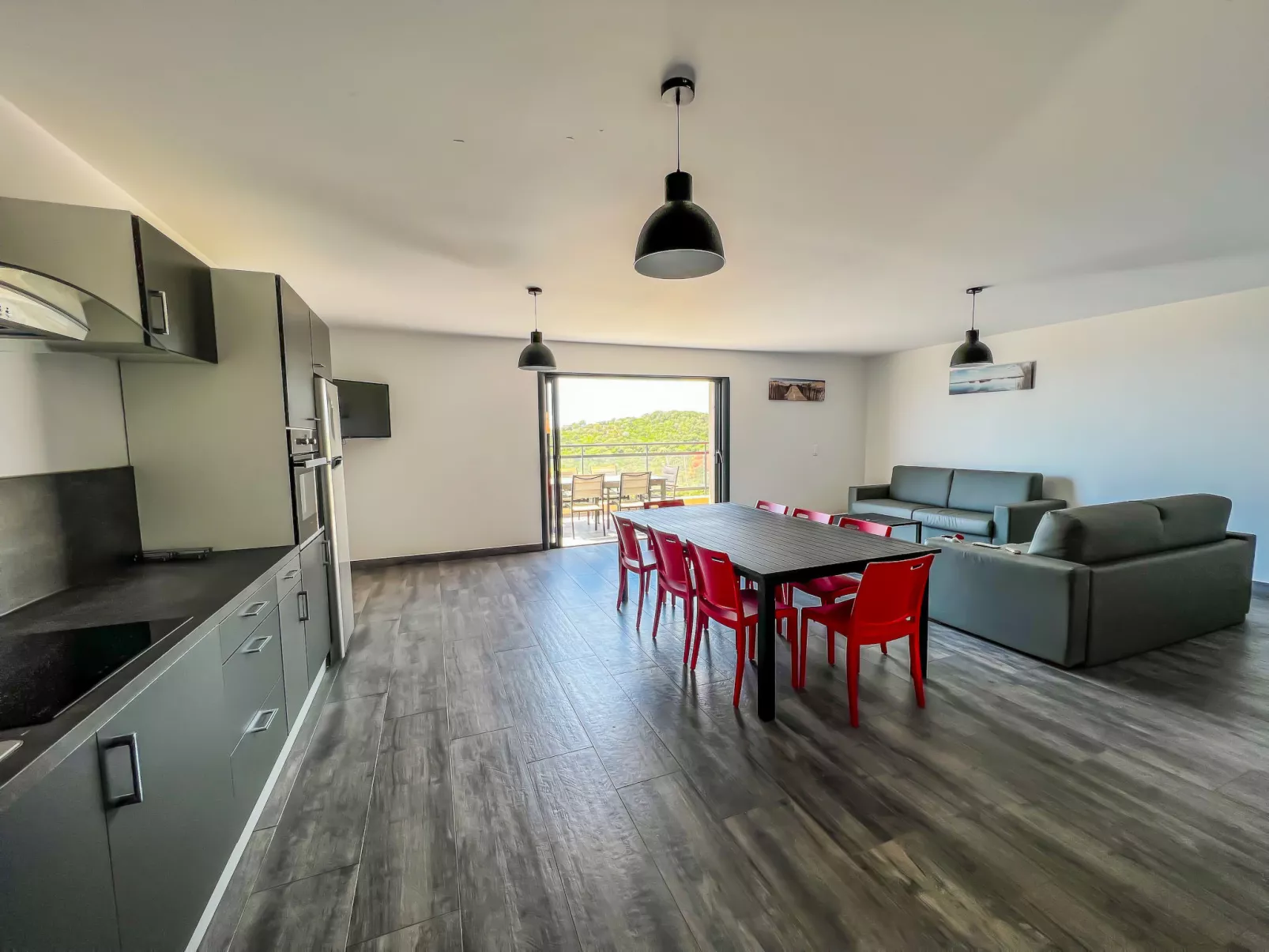 Maison mitoyenne, 190m² vue mer-Binnen