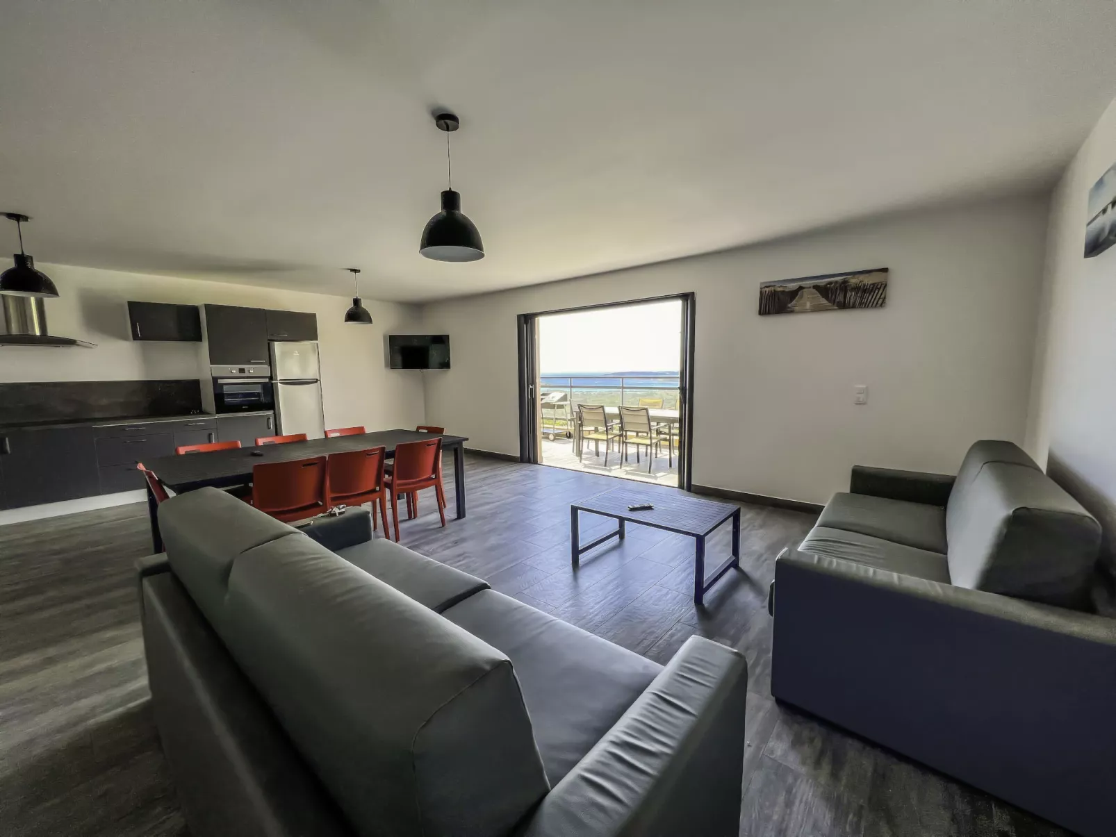 Maison mitoyenne, 190m² vue mer-Binnen