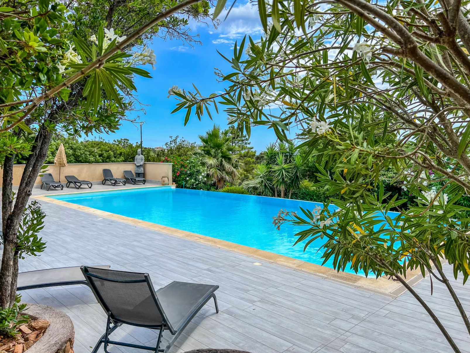 Maison mitoyenne, 190m² vue mer-Buiten