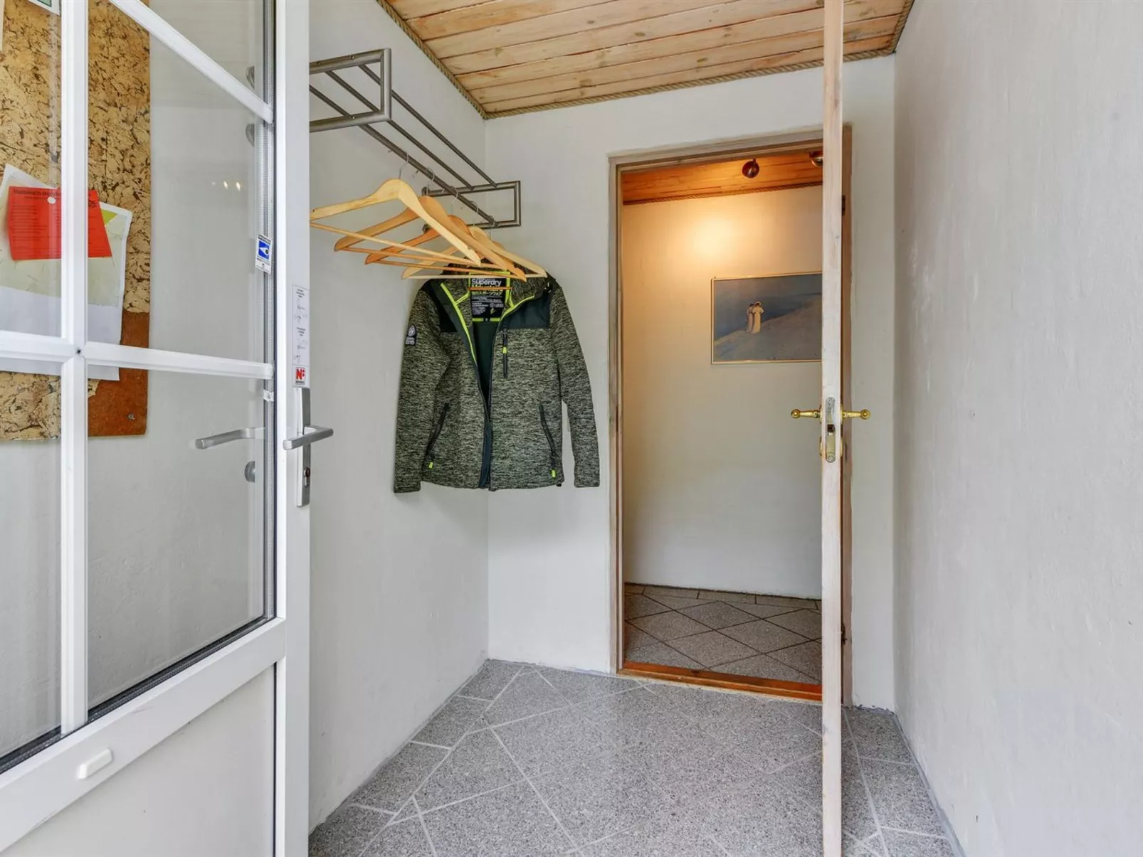 "Naya" - 2.5km from the sea-Binnen
