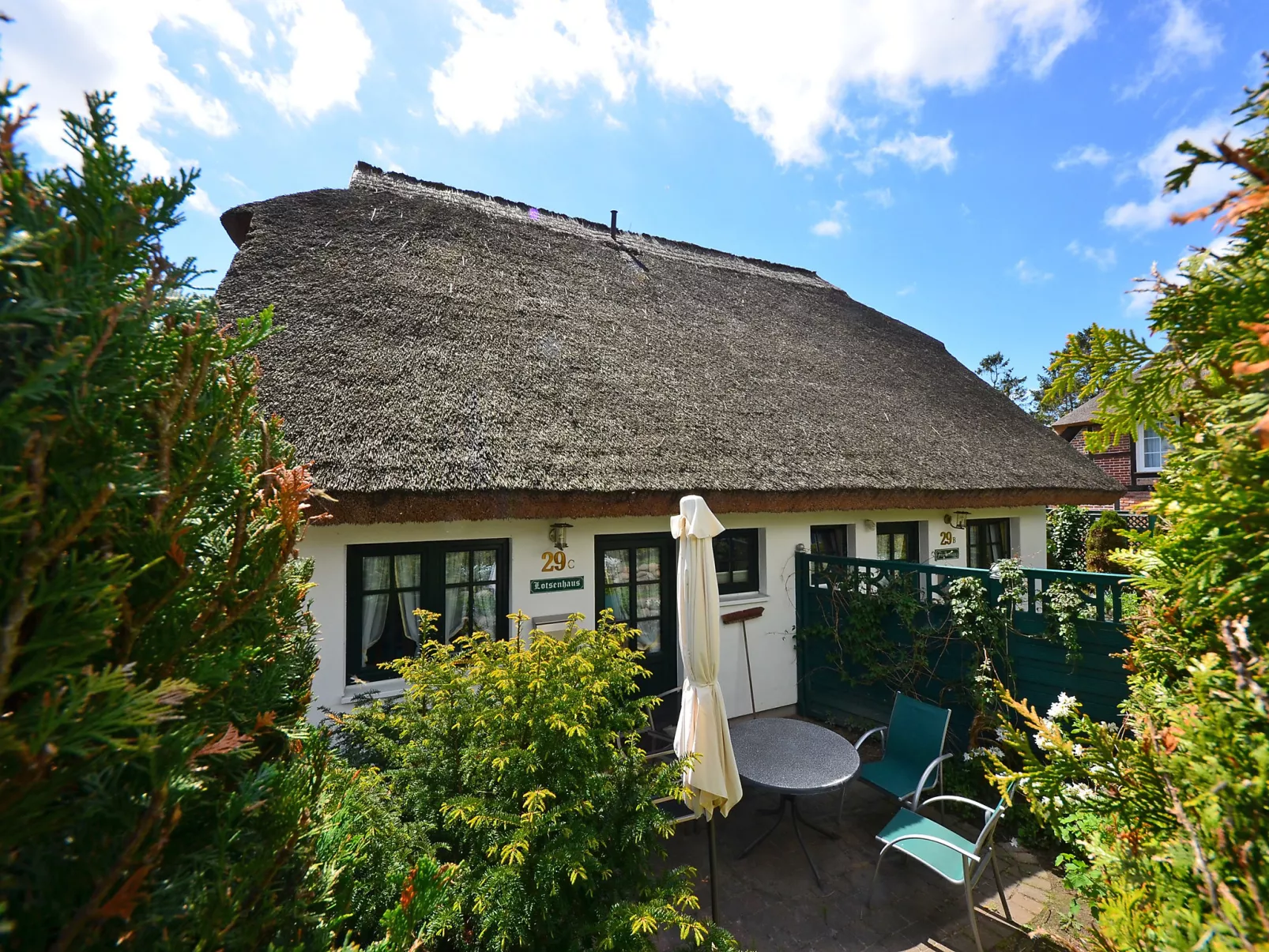 Lotsenhaus-Buiten