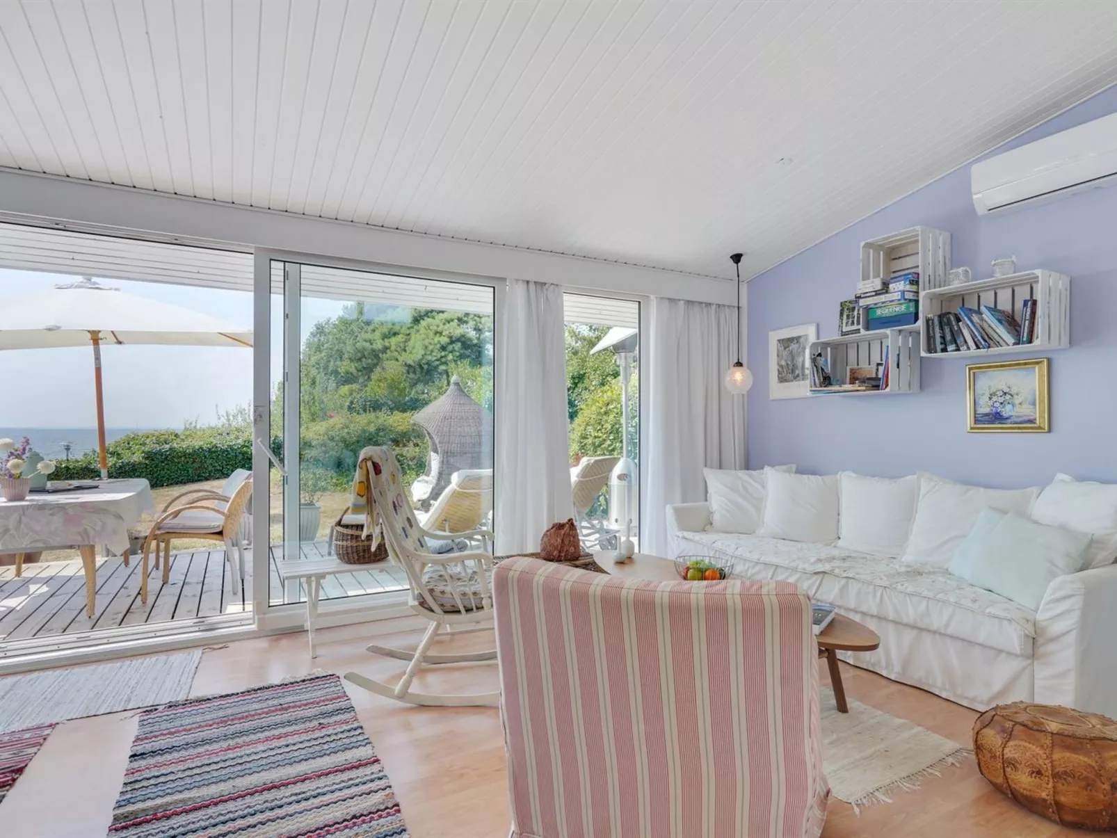 "Daike" - 25m from the sea-Binnen