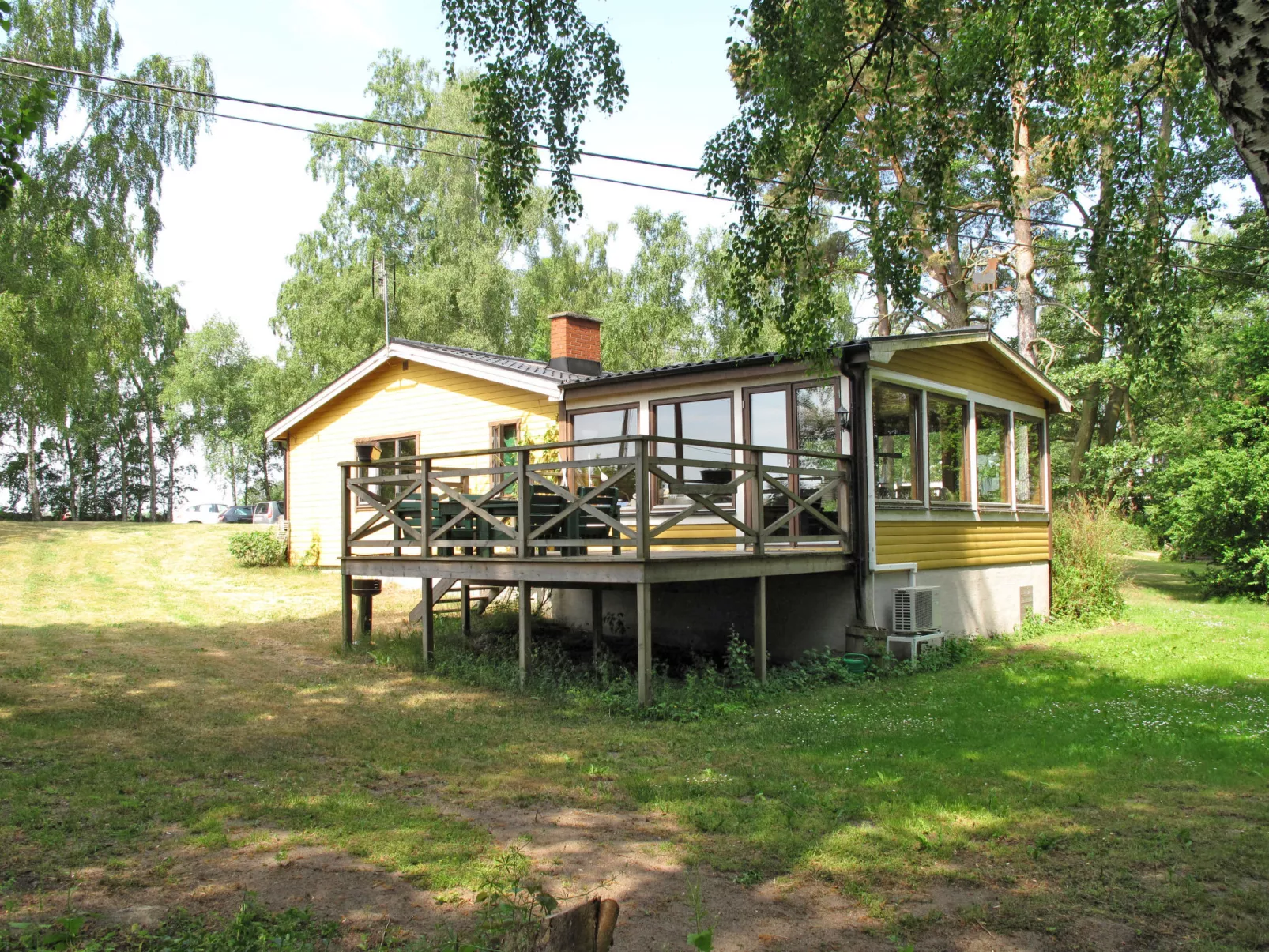 Kjuge Gula Huset-Buiten