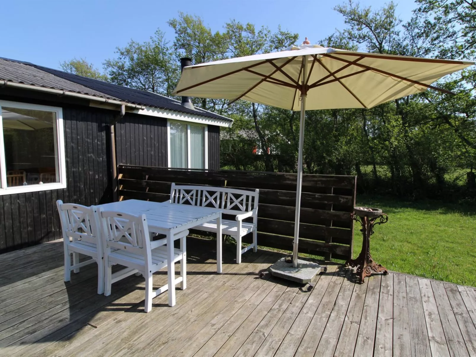 "Nielsine" - 1.5km from the sea-Buiten