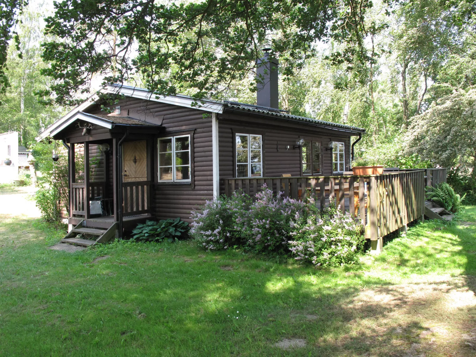 Kjuge Nya Huset-Buiten