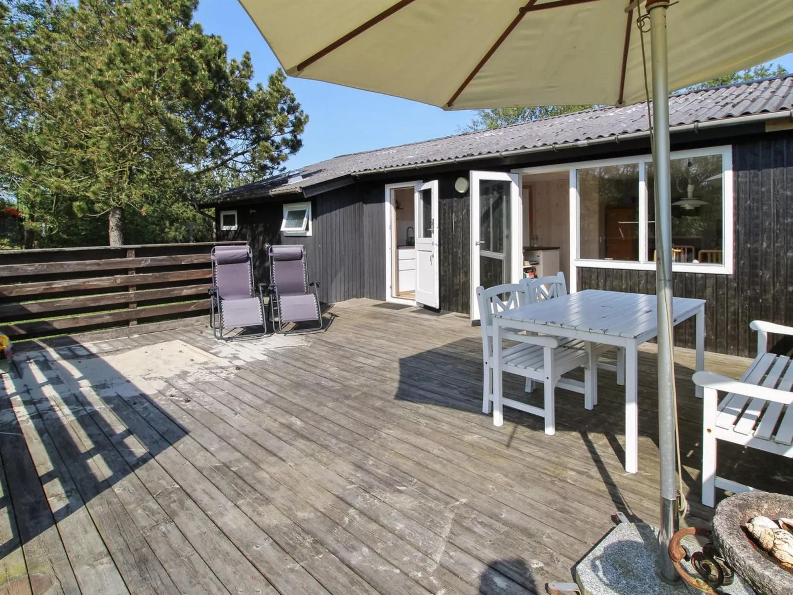 "Nielsine" - 1.5km from the sea-Buiten