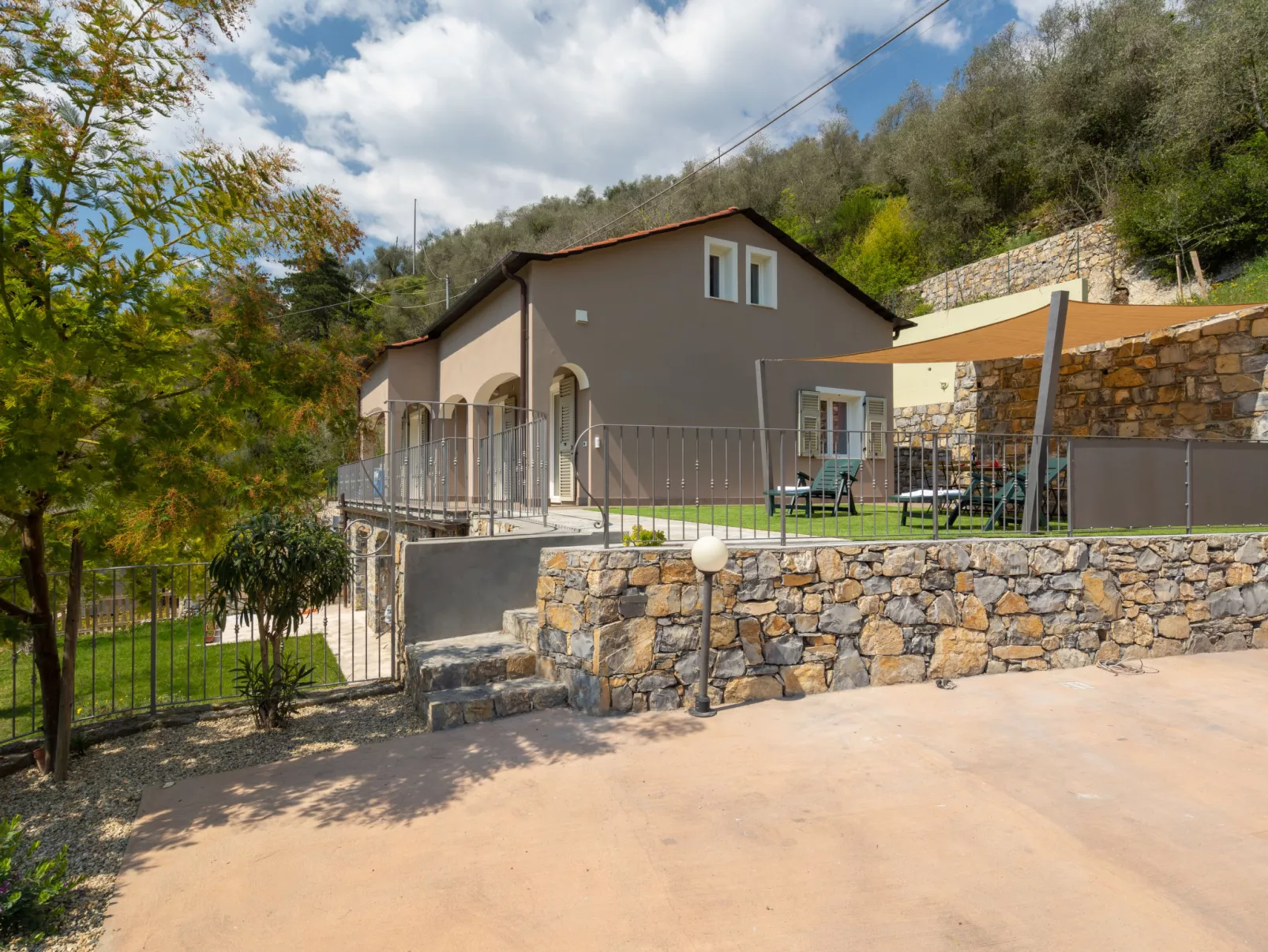 Casa Mimosa-Buiten