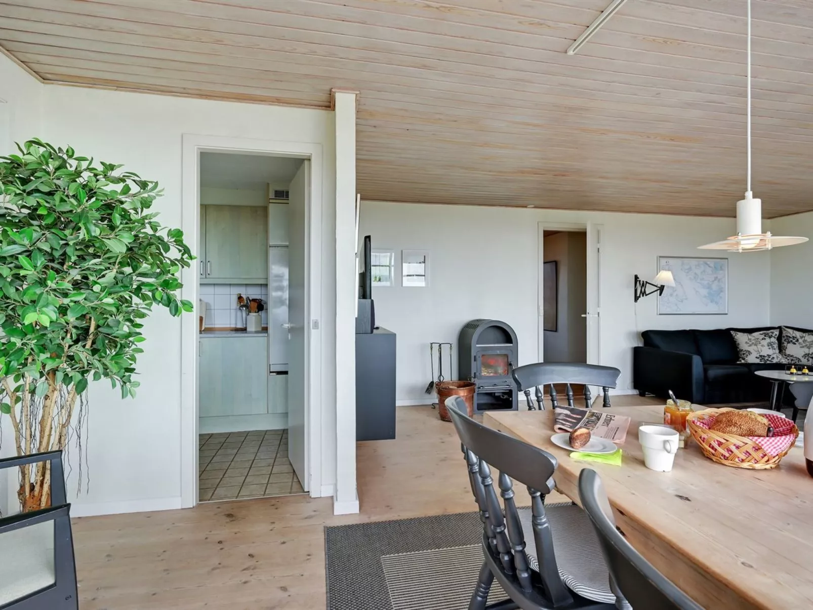 "Annalia" - 50m from the sea-Binnen