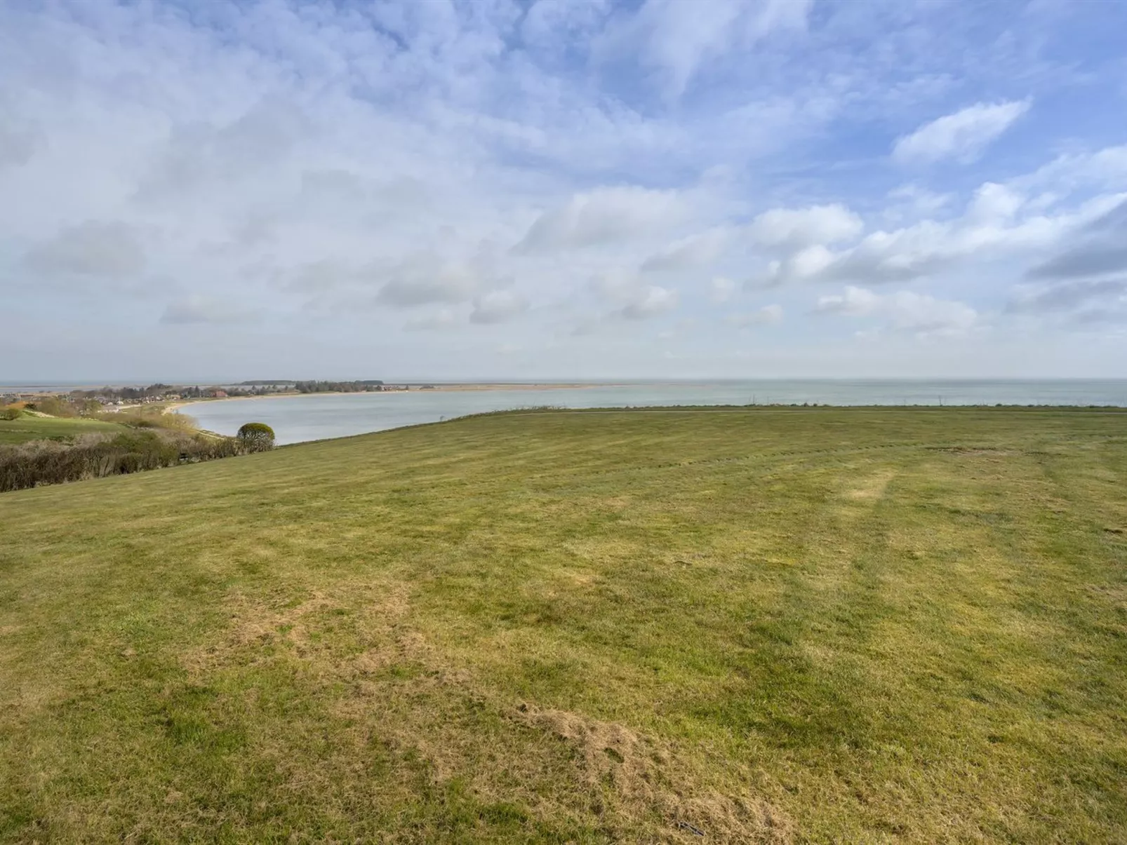 "Rajna" - 95m to the inlet-Buiten