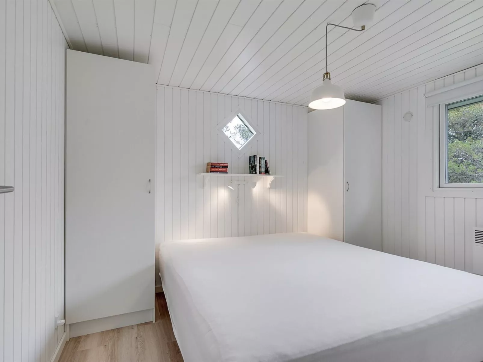 "Dirch" - 1.5km from the sea-Binnen