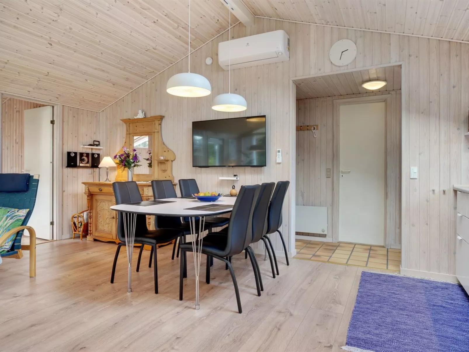 "Delco" - 200m from the sea-Binnen