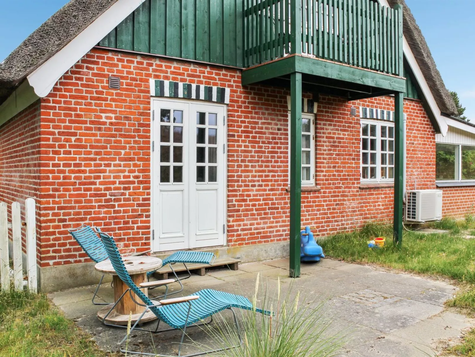 "Vivika" - 700m from the sea-Buiten