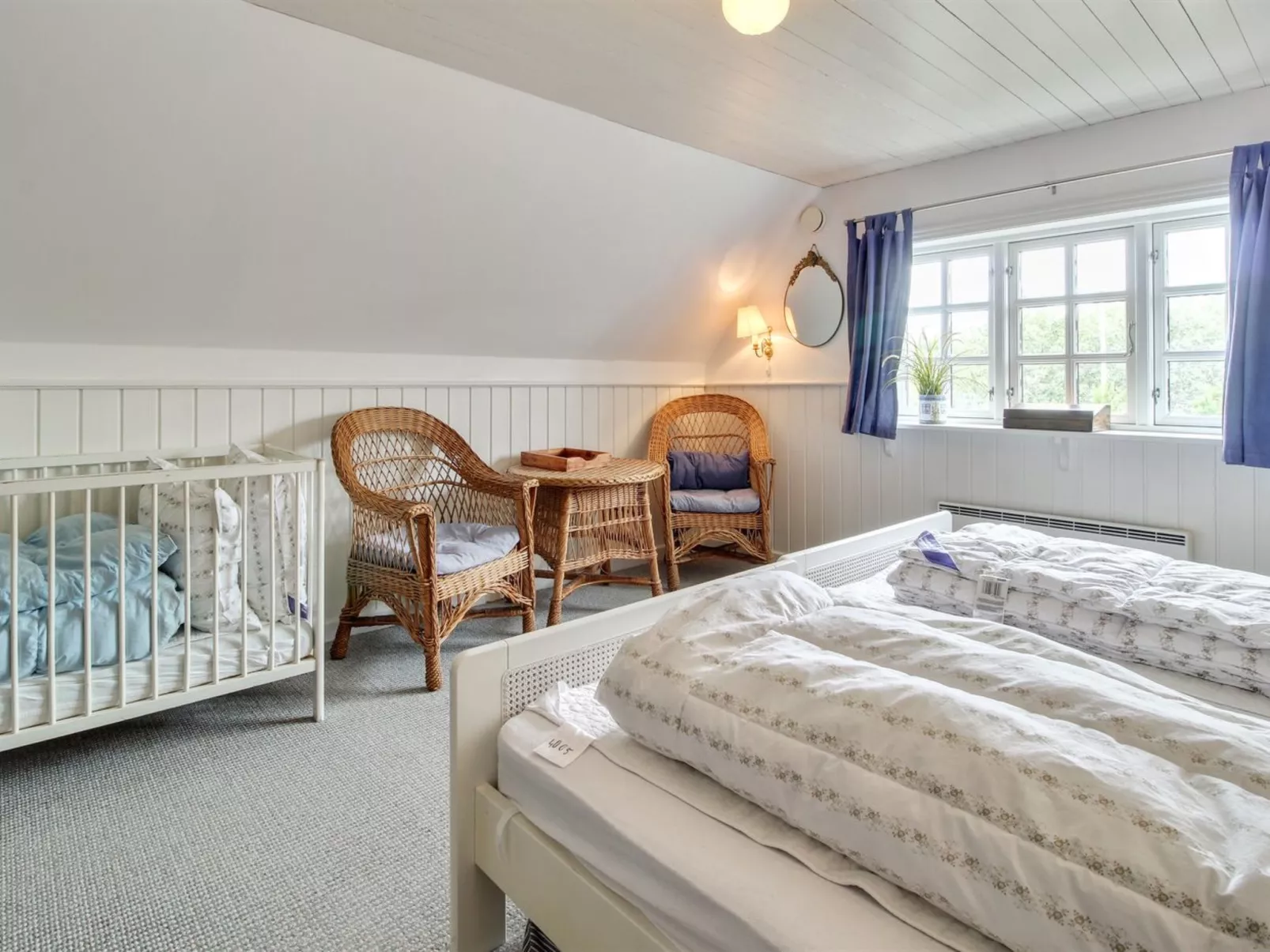 "Vivika" - 700m from the sea-Binnen
