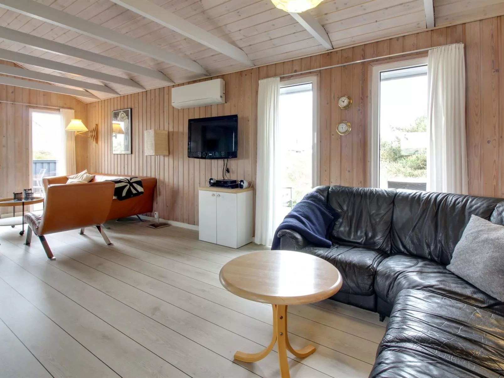 "Casandra" - 600m from the sea-Binnen