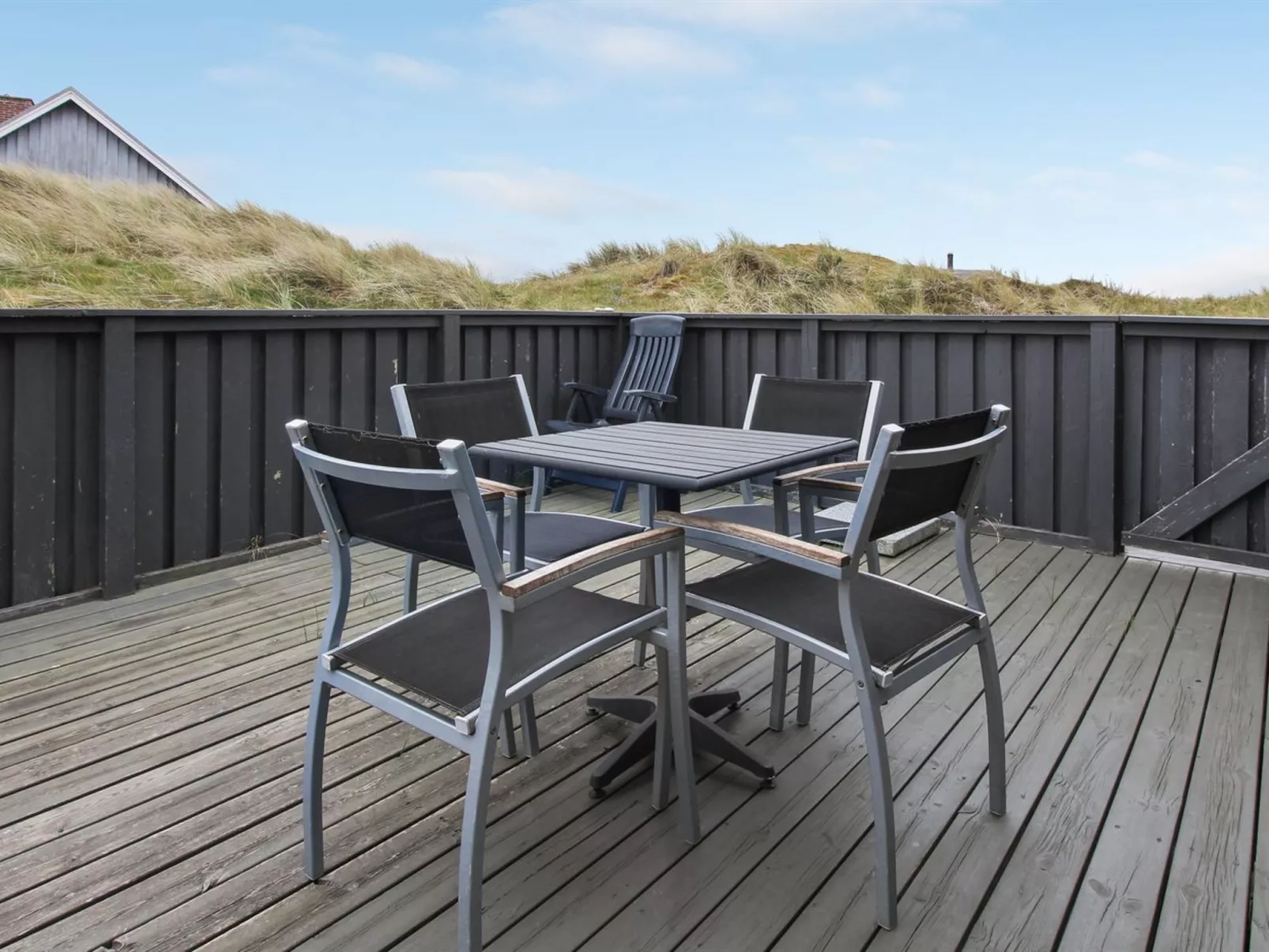 "Casandra" - 600m from the sea-Buiten