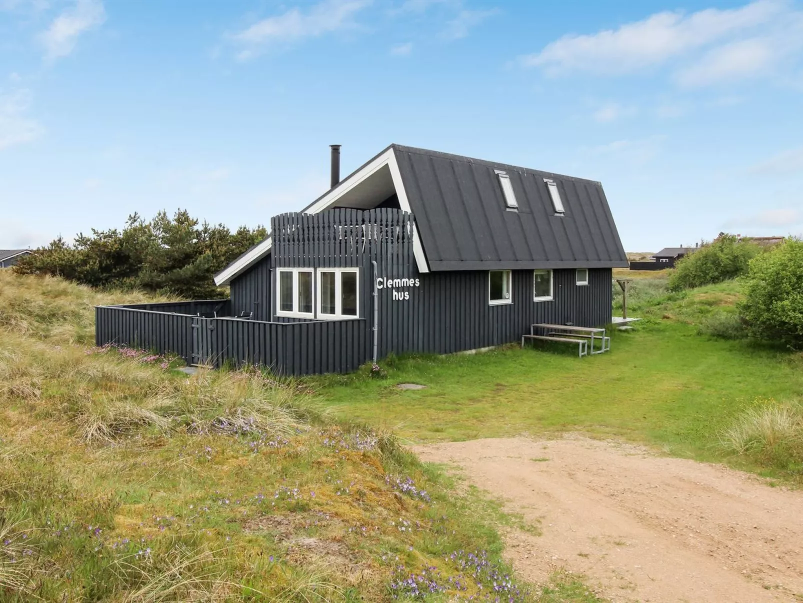 "Casandra" - 600m from the sea-Buiten