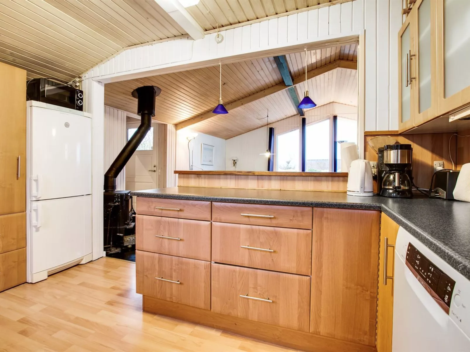 "Eilke" - 50m from the sea-Binnen