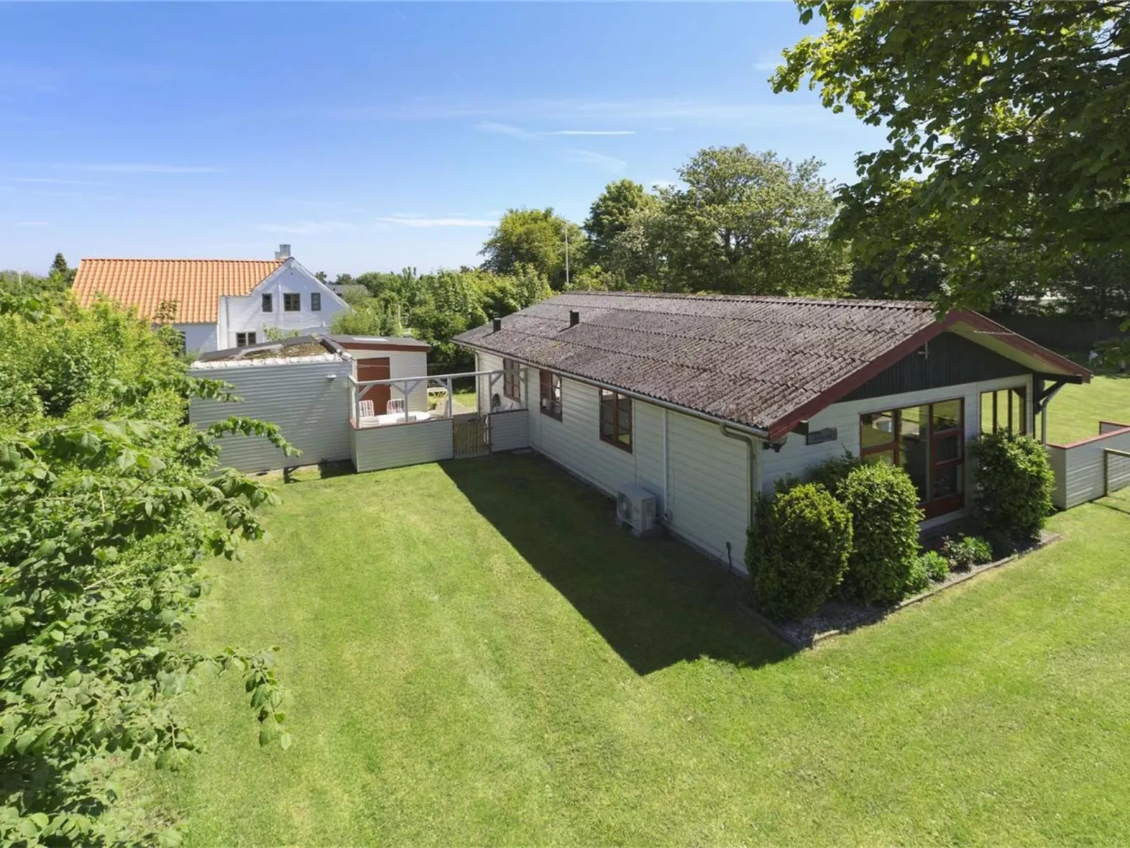 "Gunhil" - 200m from the sea-Binnen